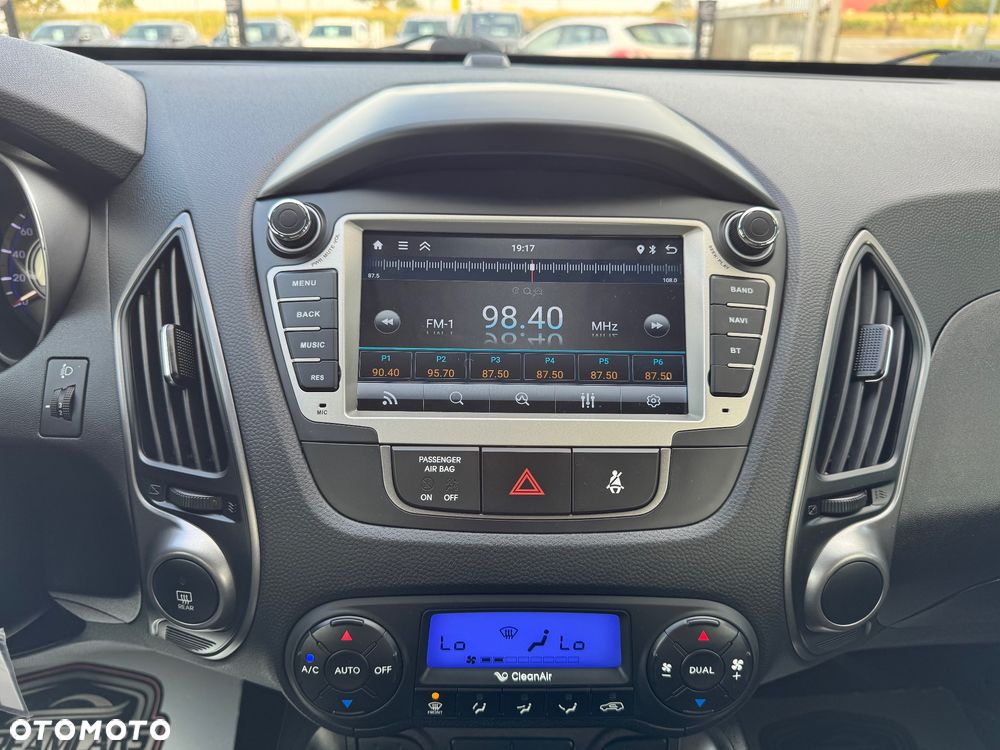Hyundai ix35 - 24