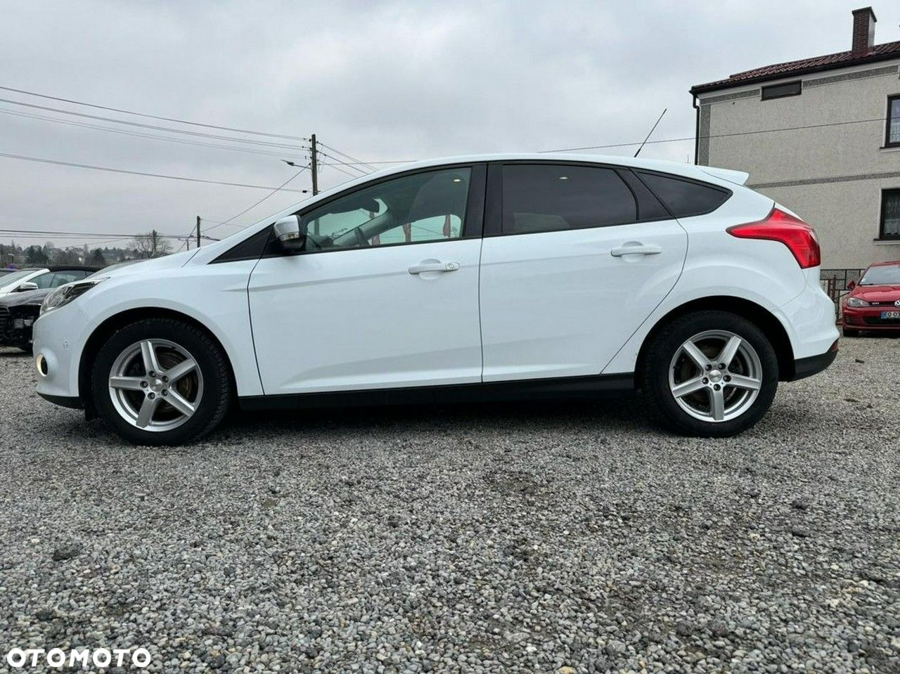 Ford Focus - 36
