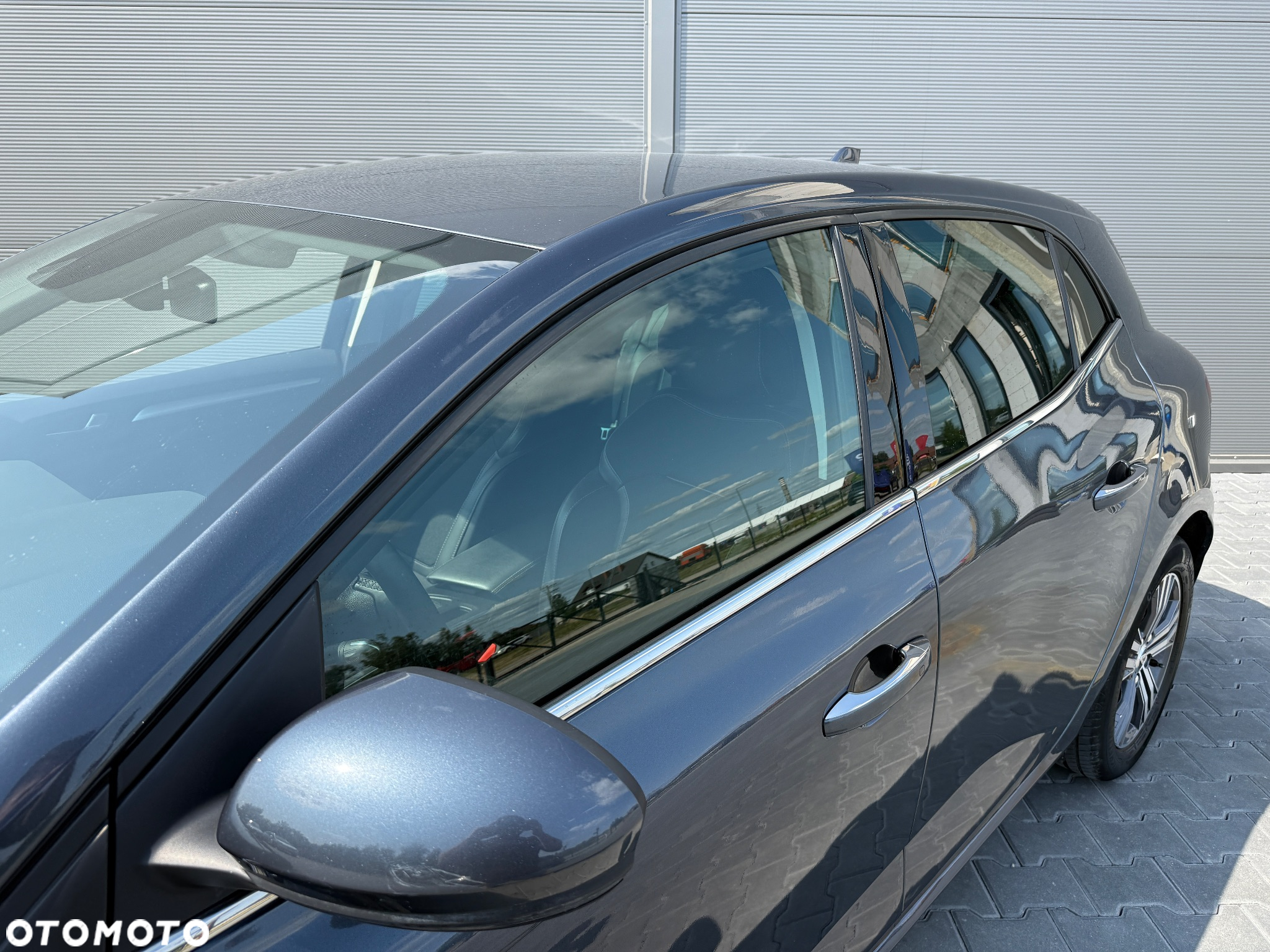 Renault Megane ENERGY TCe 140 EDC LIMITED - 25