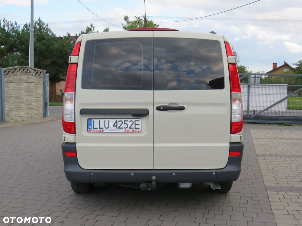 Mercedes-Benz Vito Univan 639.601 - 15