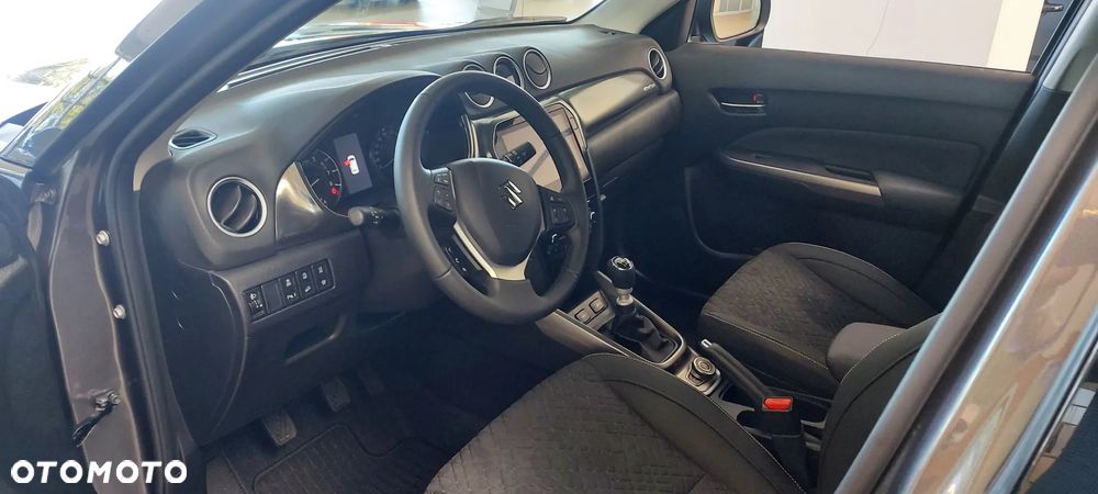 Suzuki Vitara 1.4 Boosterjet mHEV Elegance 4WD - 9