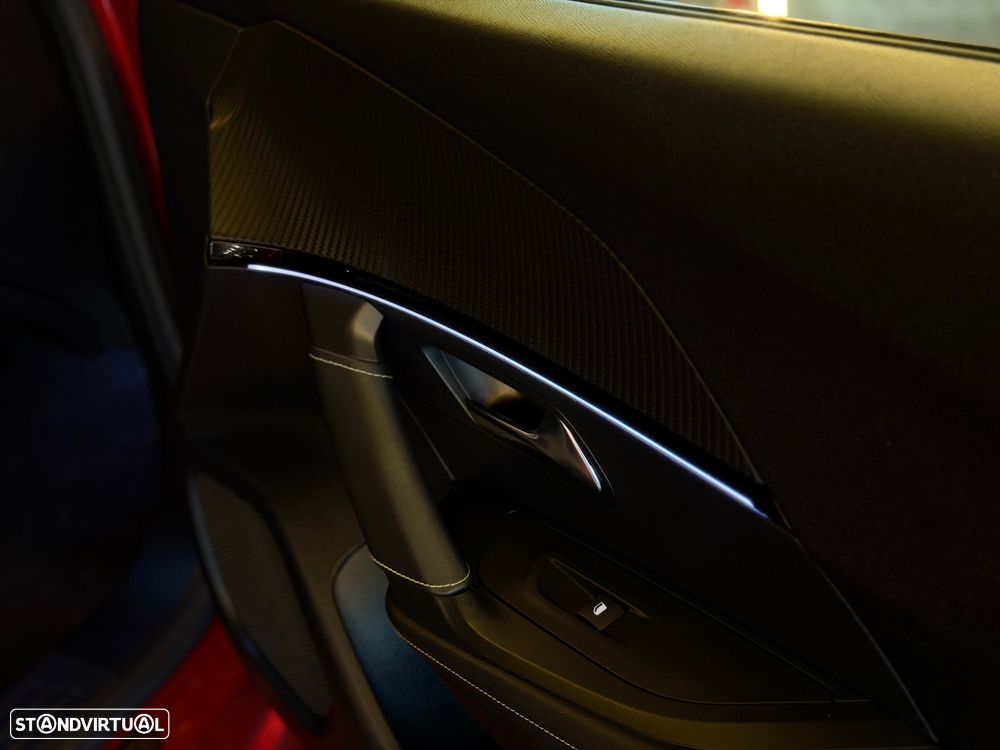 Peugeot e-2008 50 kWh GT Pack - 26
