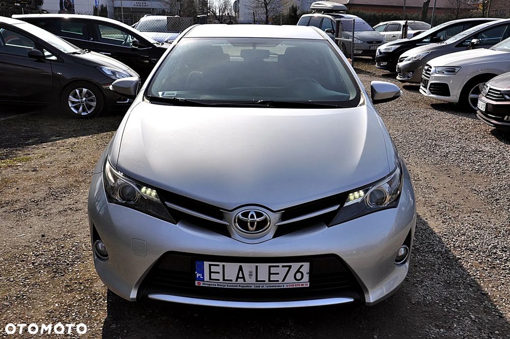 Toyota Auris 1.4 D-4D Luna - 12