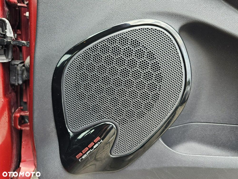 Renault Clio - 23