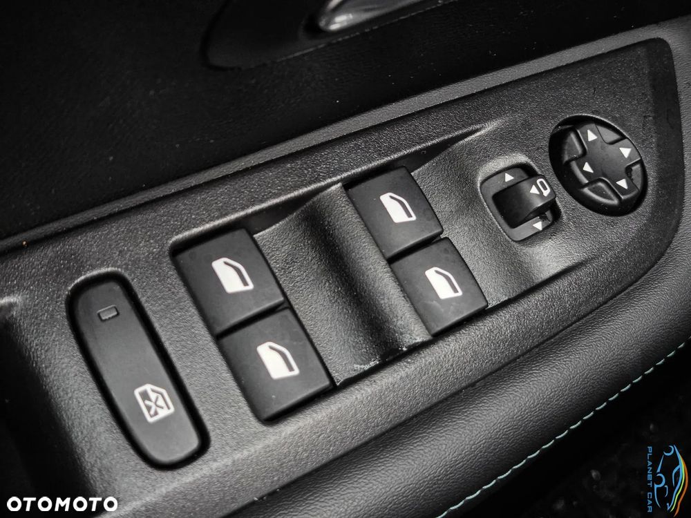 Peugeot 208 PureTech 100 EAT8 Active Pack - 27