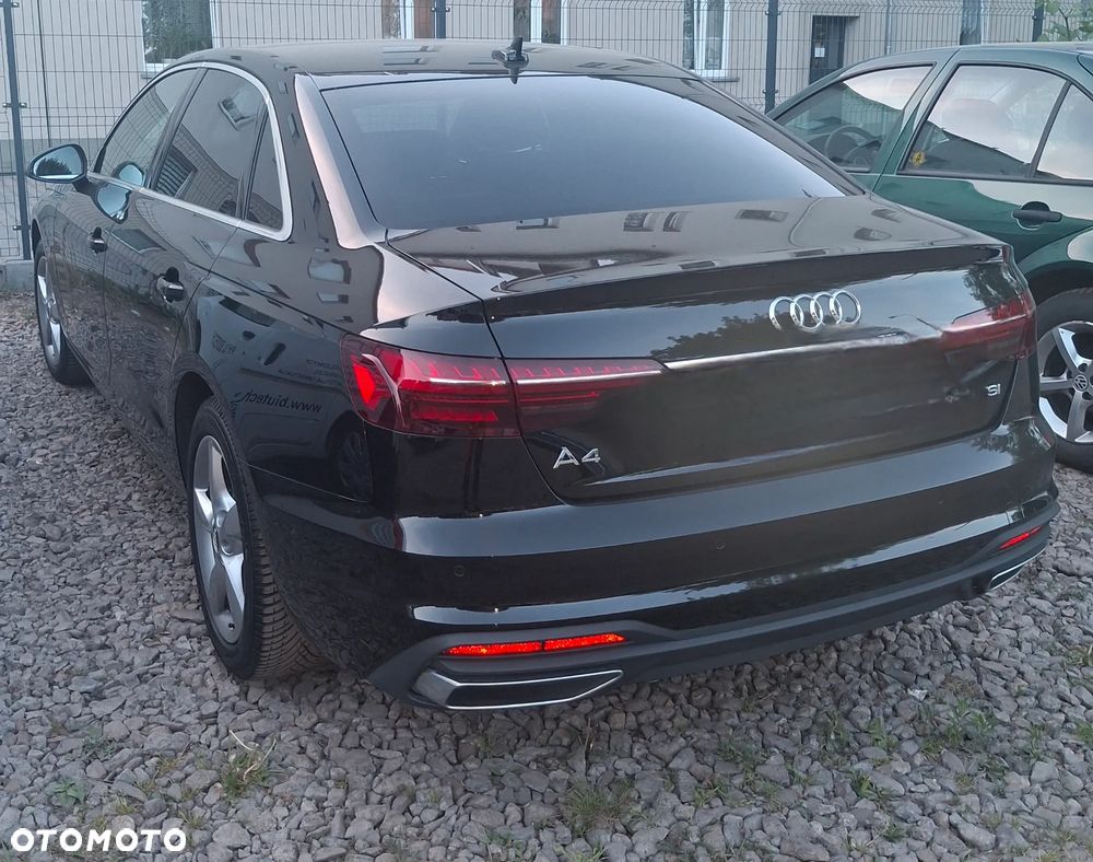 Audi A4 Limousine - 5