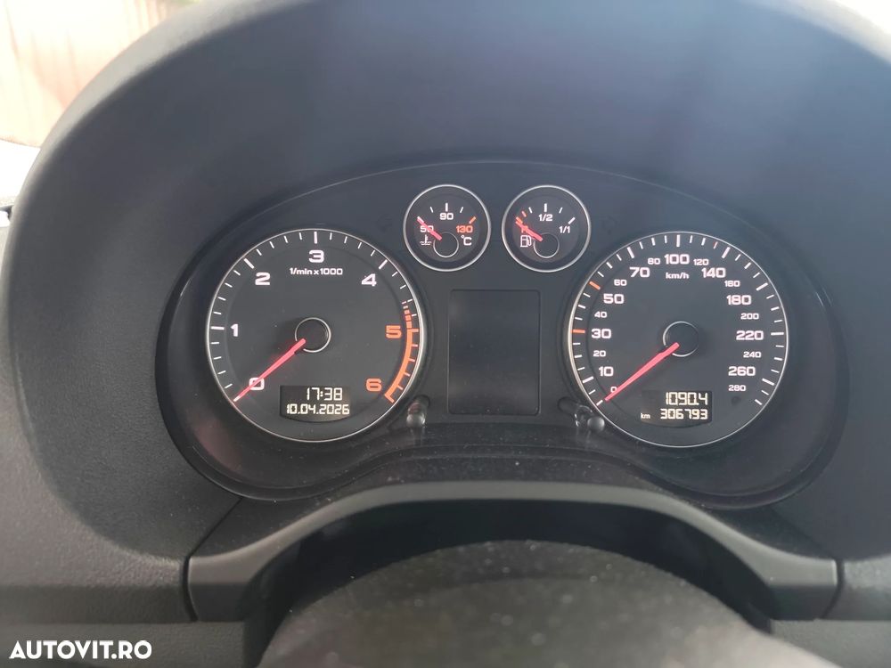 Audi A3 2.0 TDI ack DPF quattro S line Sportpaket - 15