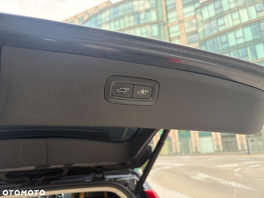 Volvo XC 90 T6 AWD Inscription 7os - 26