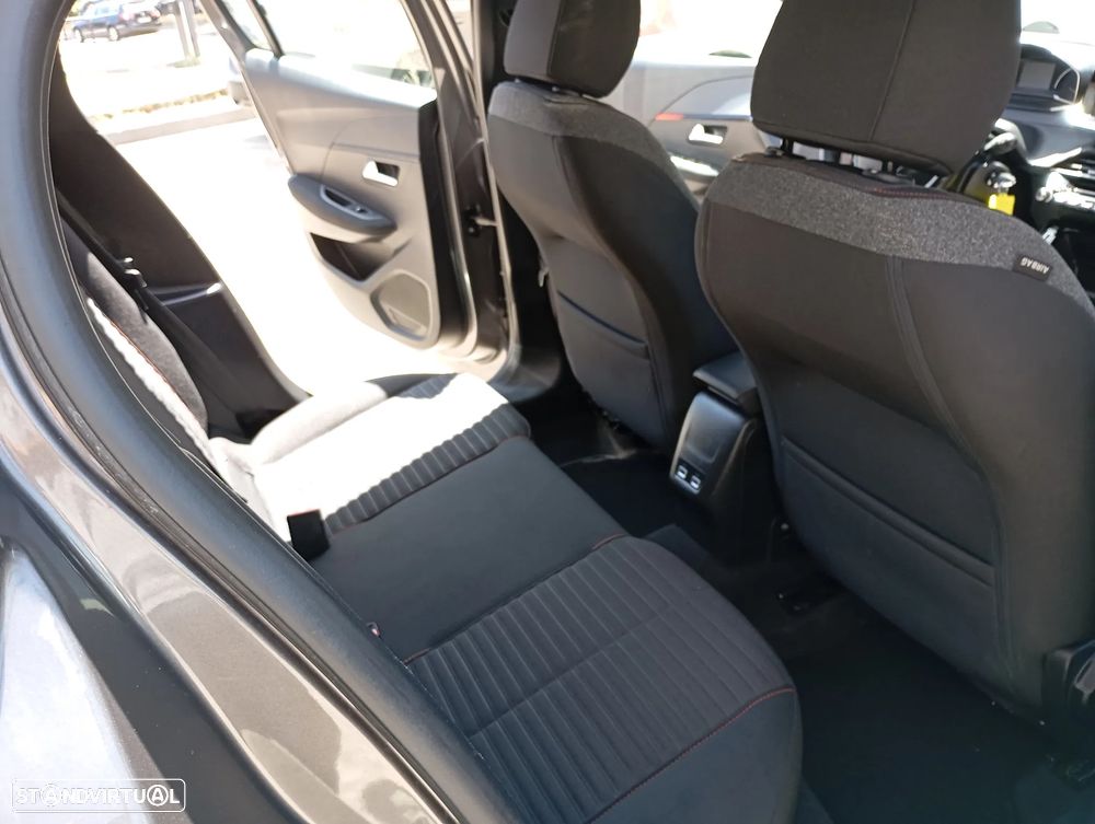 Peugeot 208 PureTech 100 EAT8 Active Pack - 6