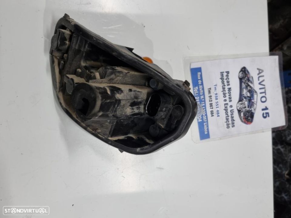 suporte de lâmpadas tras direito Seat Ibiza 6j5 - 2