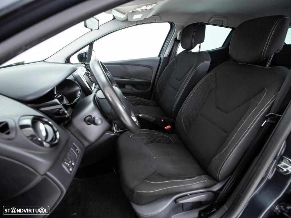 Renault Clio 1.5 dCi Limited C/PM+Pneu - 8