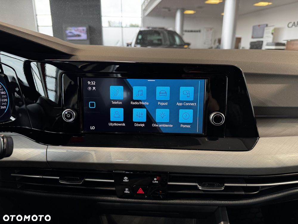 Volkswagen Golf Variant - 24