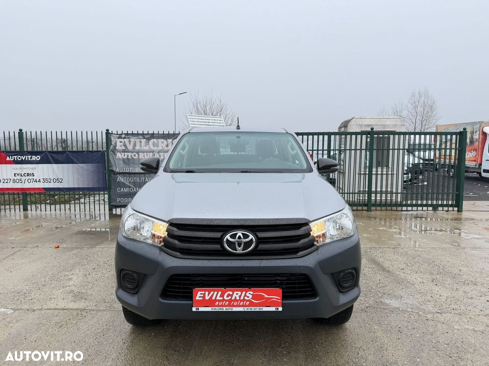 Toyota Hilux 2.4D 150CP 4x4 Double Cab 6MT Comfort - 4