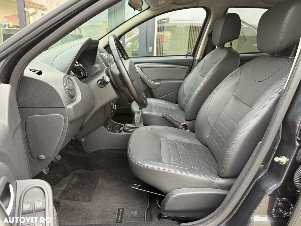 Dacia Duster dCi 110 FAP 4x4 Laureate - 13