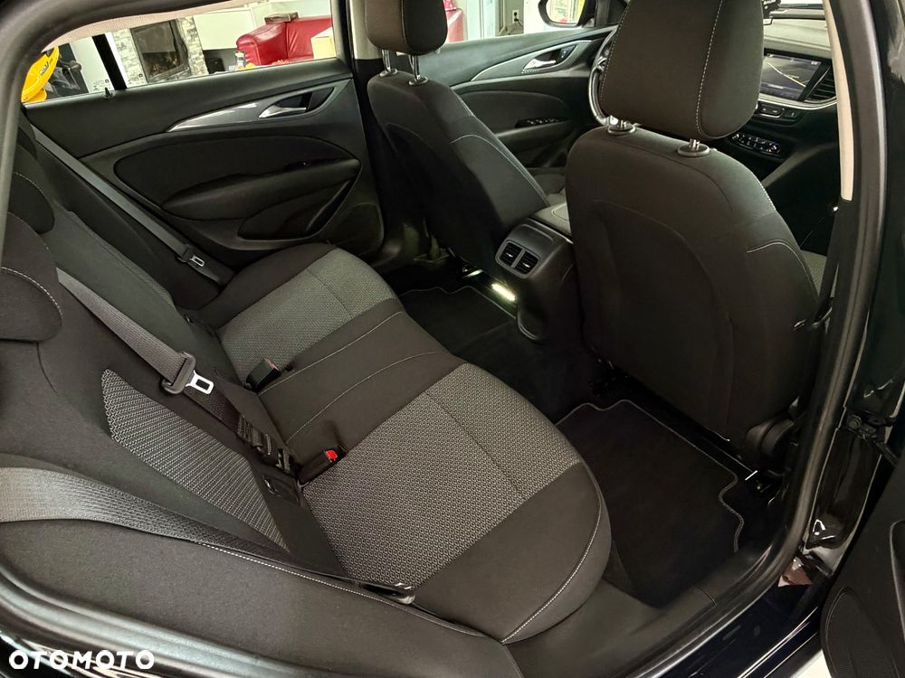Opel Insignia 2.0 CDTI Exclusive S&S - 20