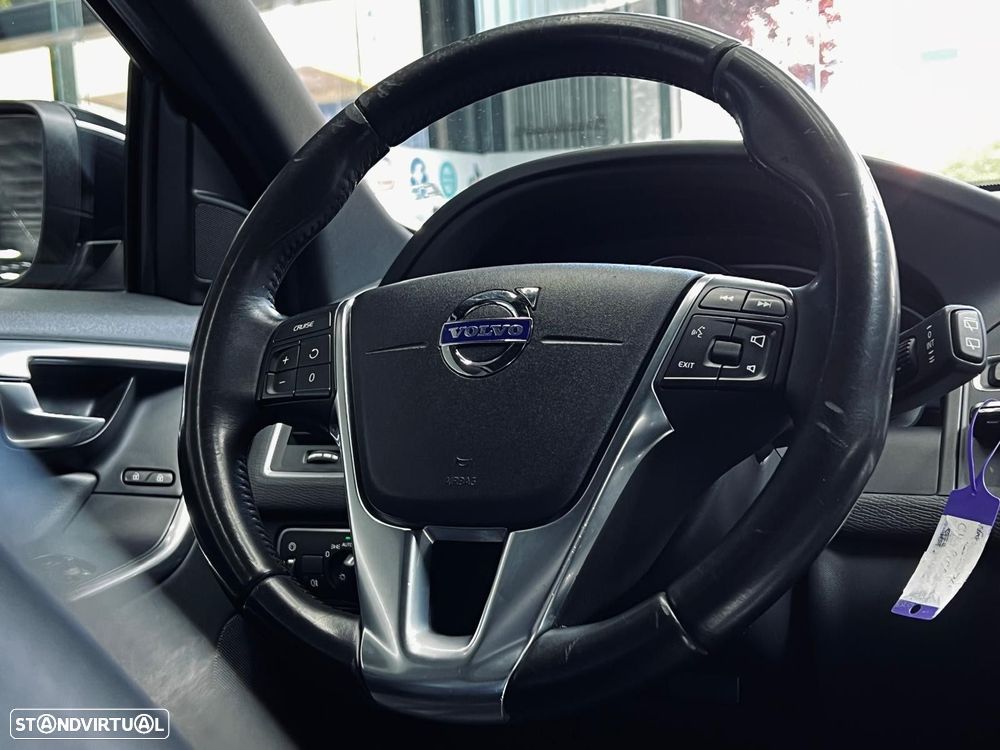 Volvo XC 60 2.0 D4 Volvo Ocean Race - 22