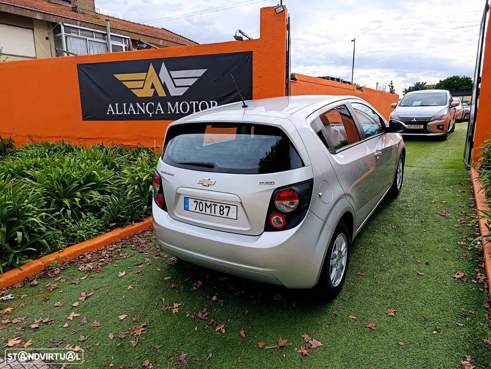 Chevrolet Aveo 1.2 LTZ - 3