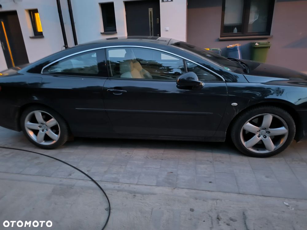 Peugeot 407 - 1