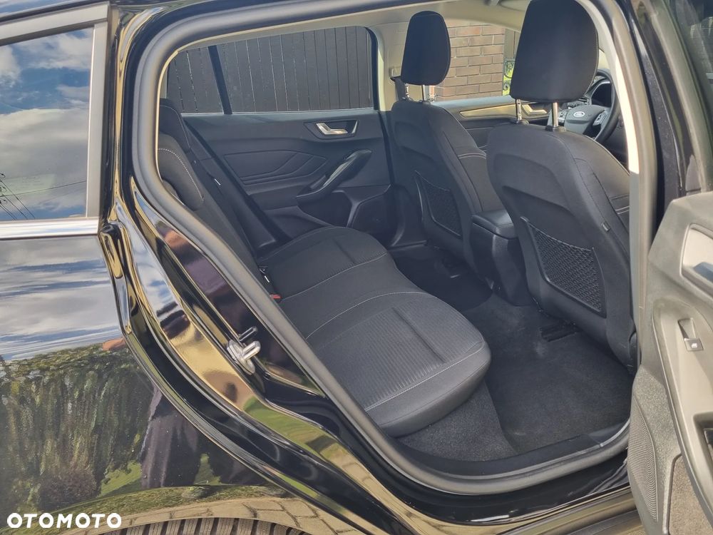 Ford Focus 1.5 EcoBlue Active Business - 21