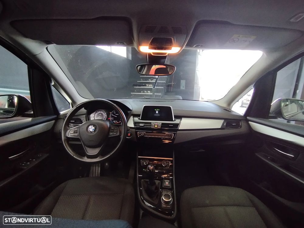 BMW 216 Active Tourer d - 16