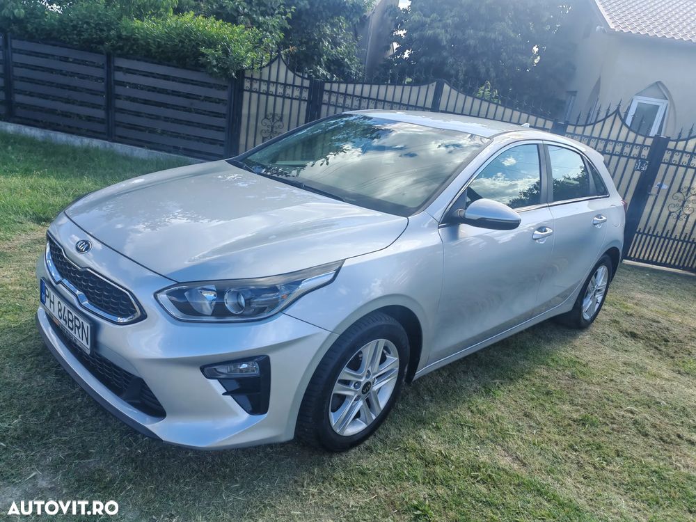 Kia Ceed - 4