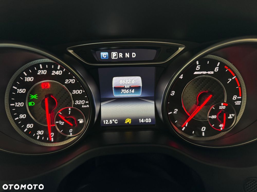 Mercedes-Benz CLA - 9