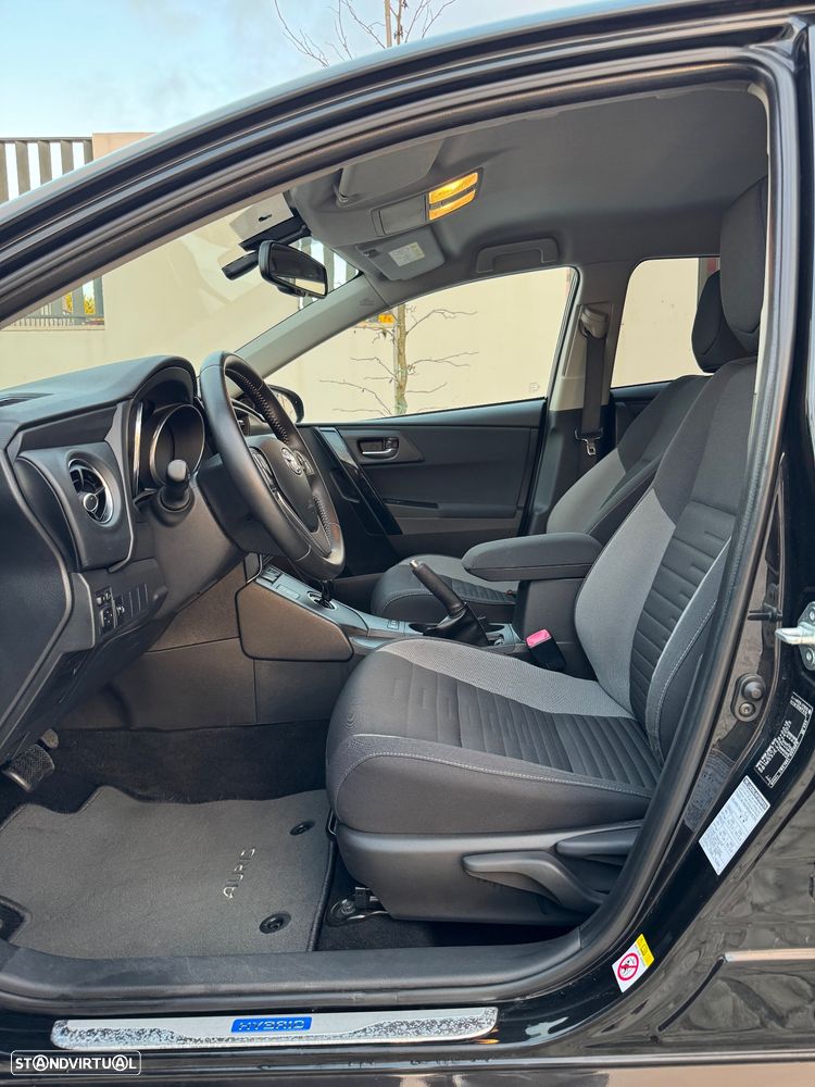 Toyota Auris 1.8 HSD Comfort+J17 - 10
