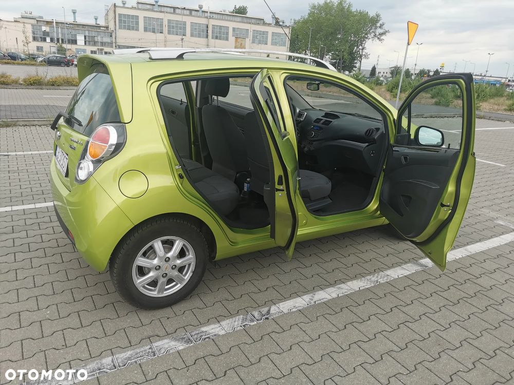 Chevrolet Spark 1.2 LS - 12