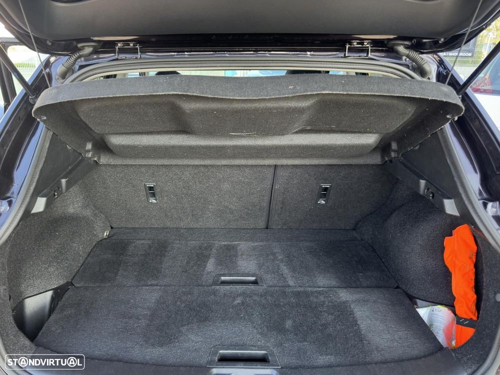 Nissan Qashqai 1.5 dCi N-Connecta - 12