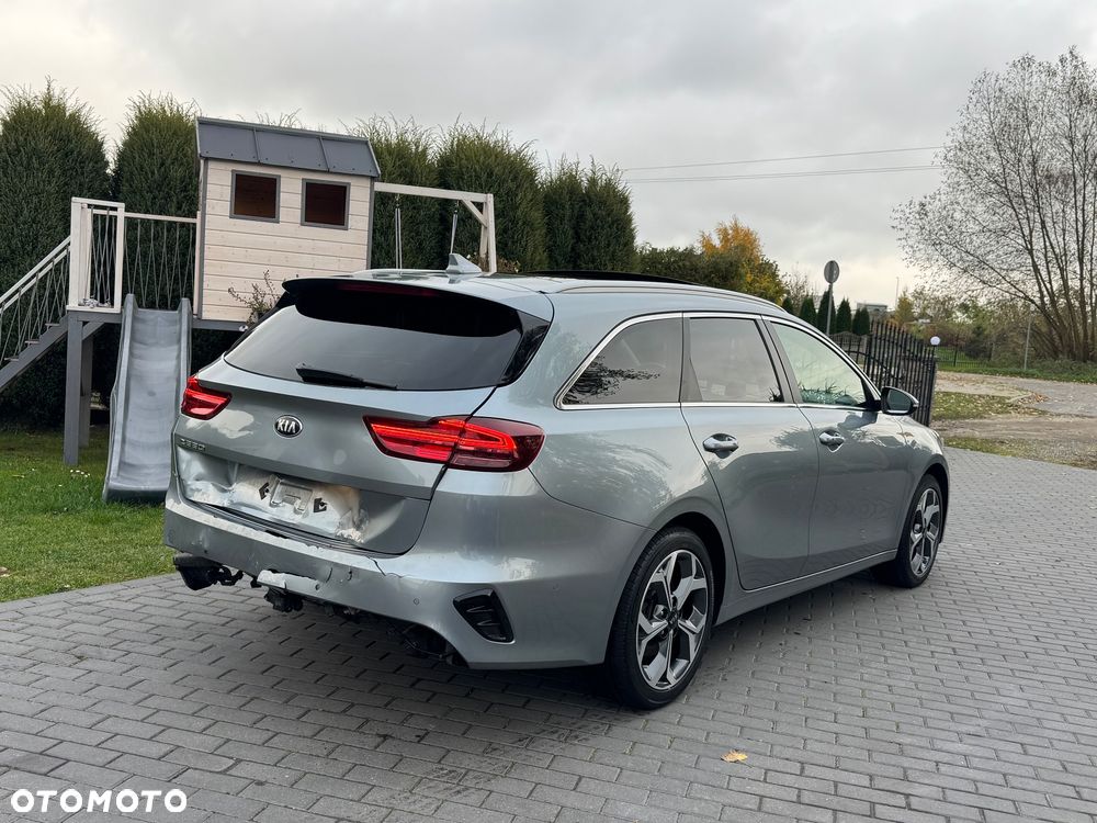Kia Ceed 1.4 T-GDI DCT OPF Platinum Edition - 3