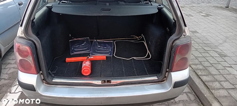 Volkswagen Passat 1.9 TDI Basis - 15