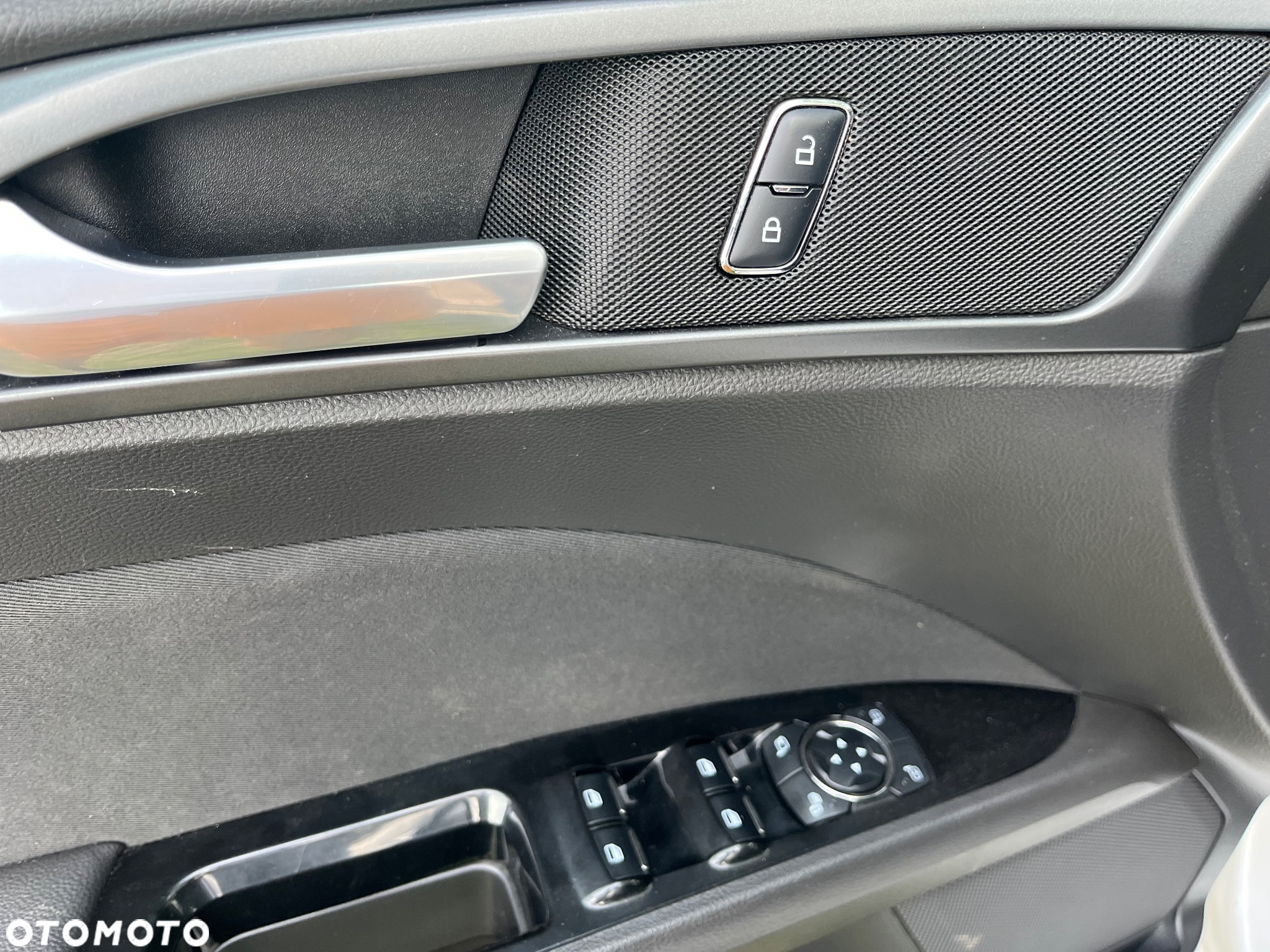Ford Mondeo 2.0 TDCi Start-Stopp PowerShift-Aut Titanium - 12