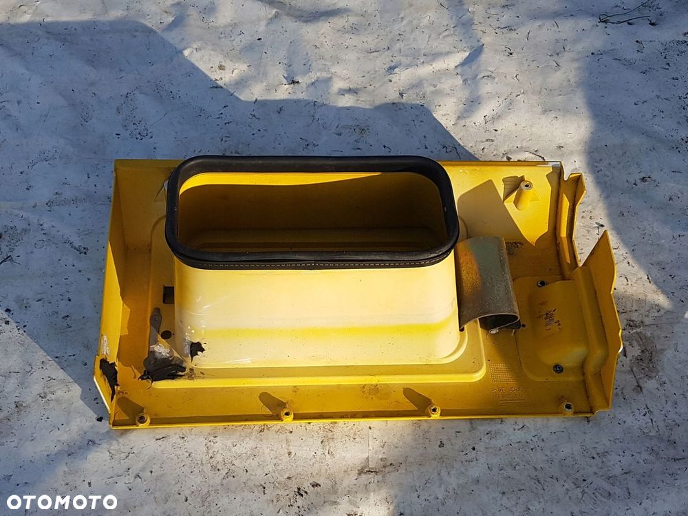 DAF 65 75 85 CF Przedłużenie Kabiny Stopnicy NADKOLE LEWE - 3