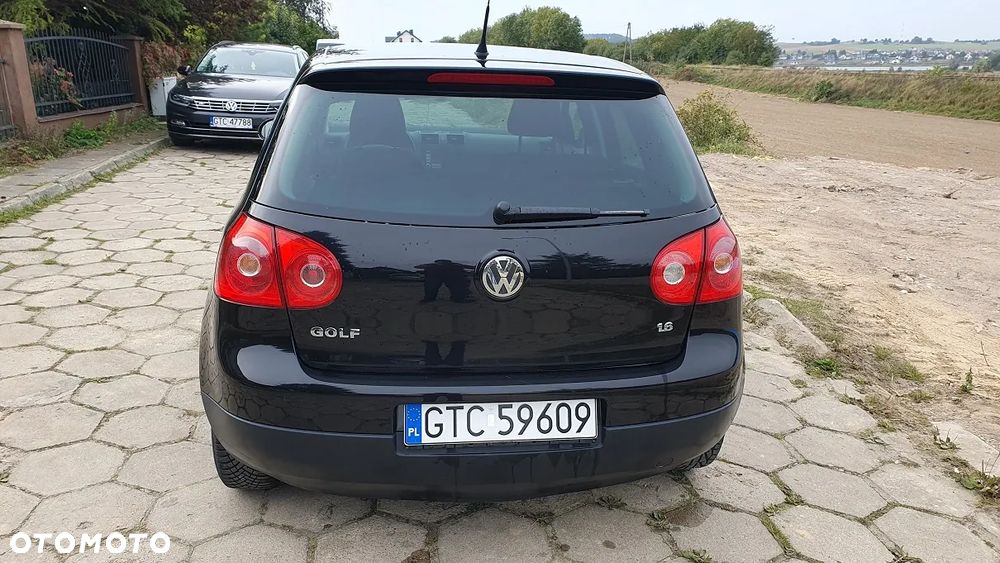 Volkswagen Golf 1.6 Comfortline - 7