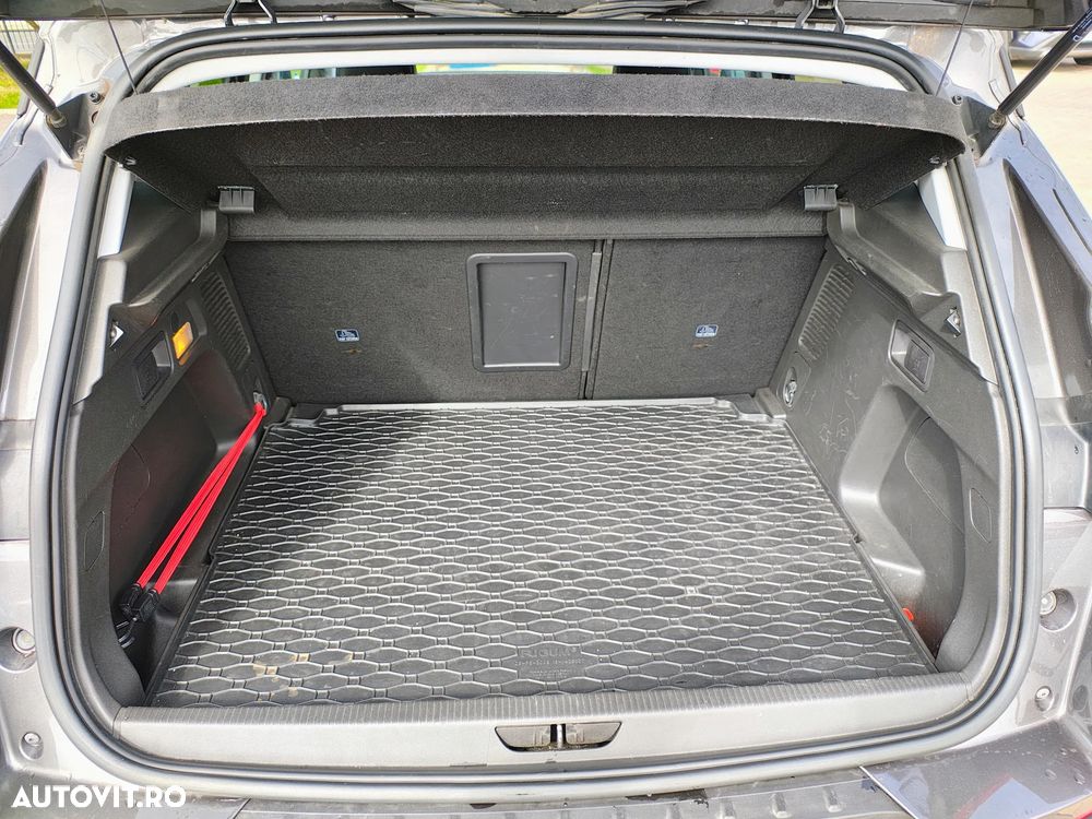 Opel Grandland X - 16