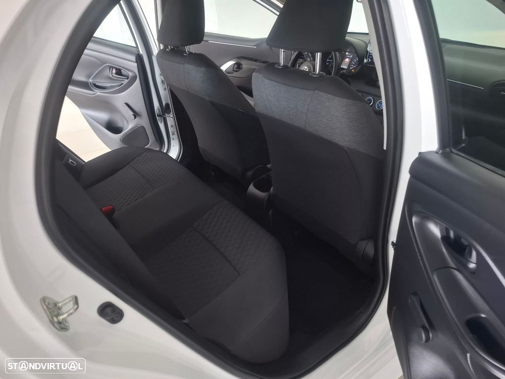 Toyota Yaris 1.0 VVT-i Comfort Plus - 11
