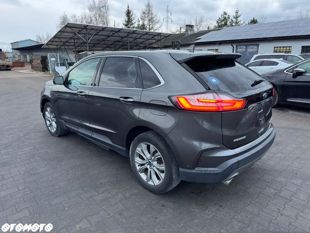 Ford Edge - 1