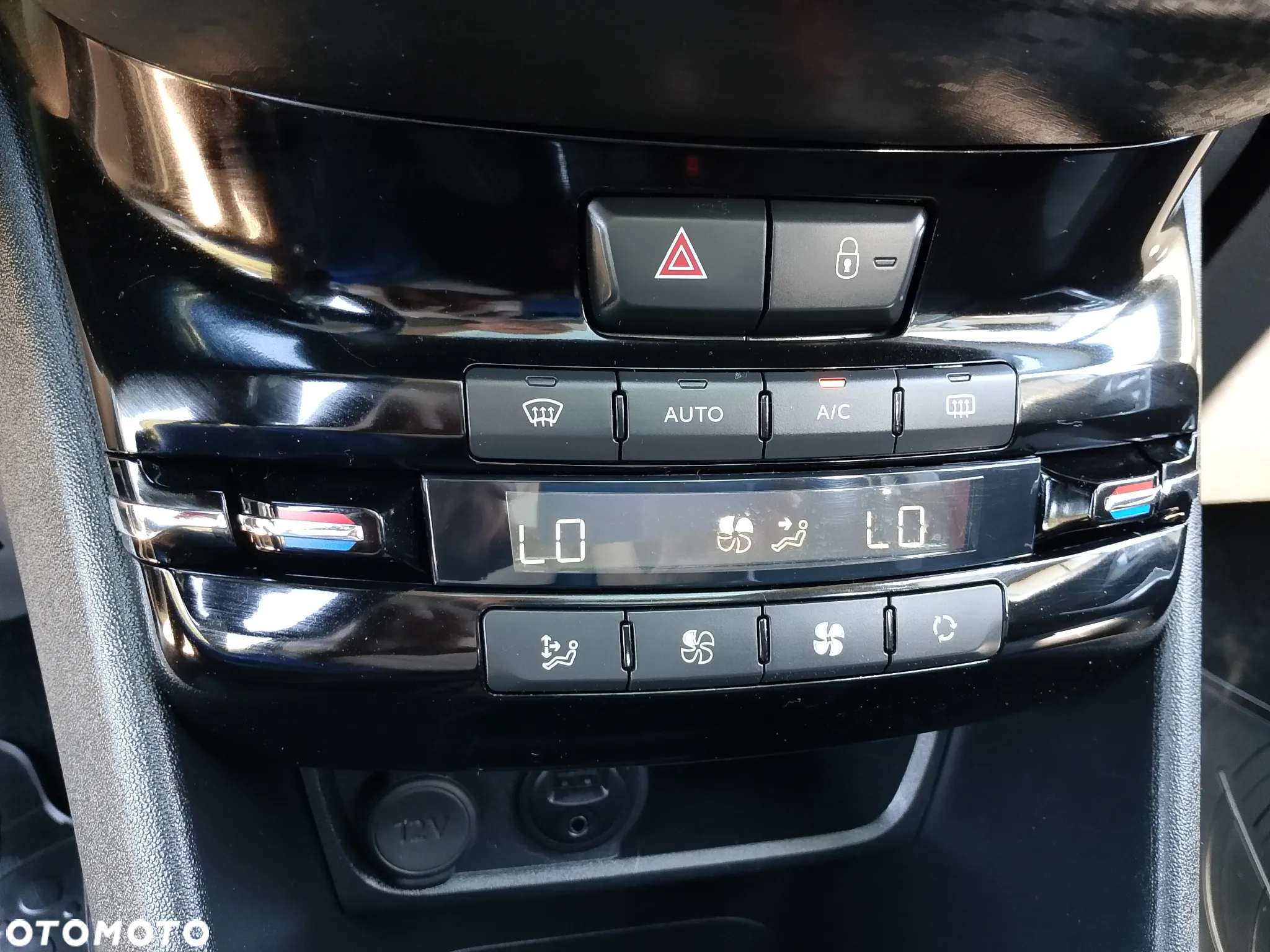 Peugeot 2008 1.6 BlueHDi Crossway - 23