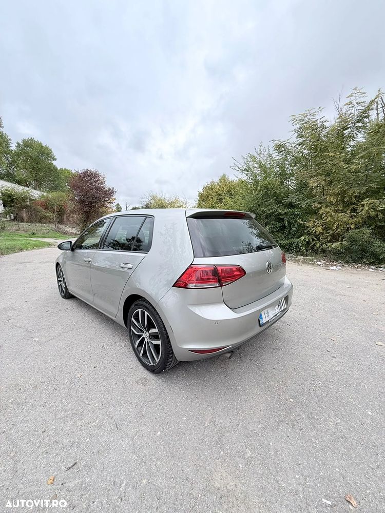 Volkswagen Golf 1.6 TDI BMT Comfortline - 6