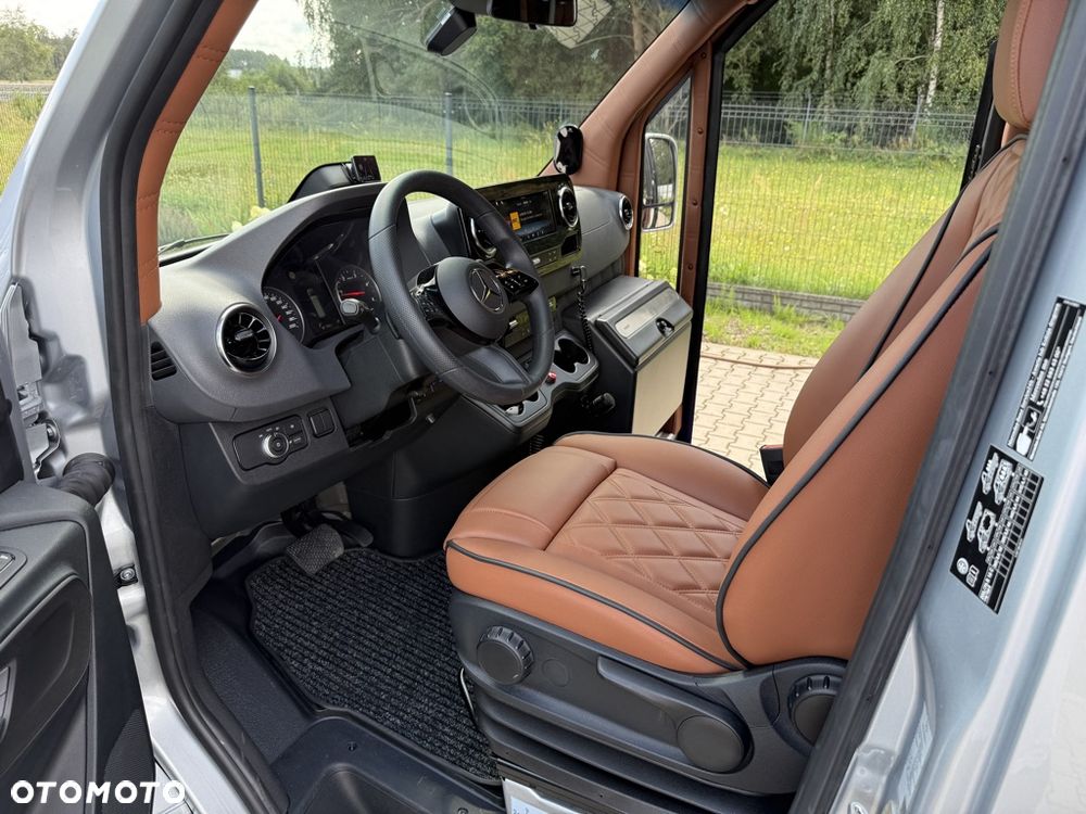 Mercedes-Benz Sprinter 519 Panoramic Line | JD - 29