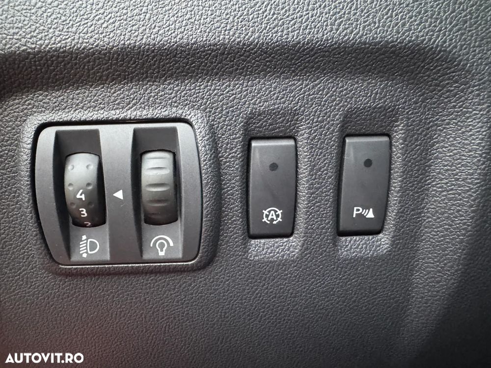 Renault Captur (ENERGY) dCi 90 INTENS - 28