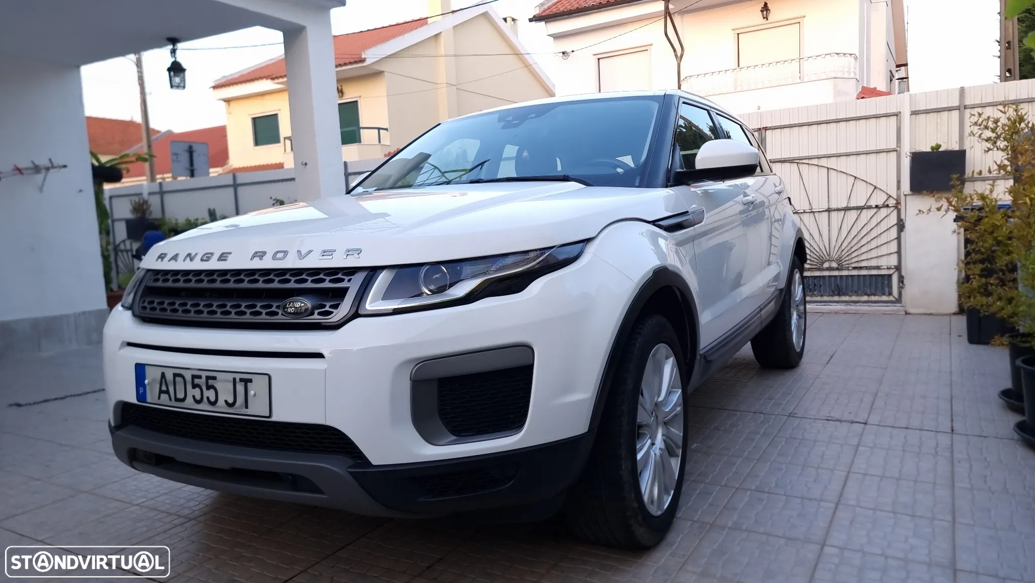 Land Rover Range Rover Evoque 2.0 TD4 Pure - 28