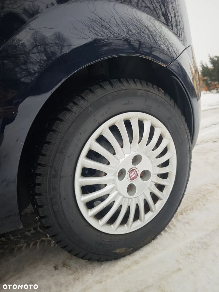 Fiat Grande Punto - 16
