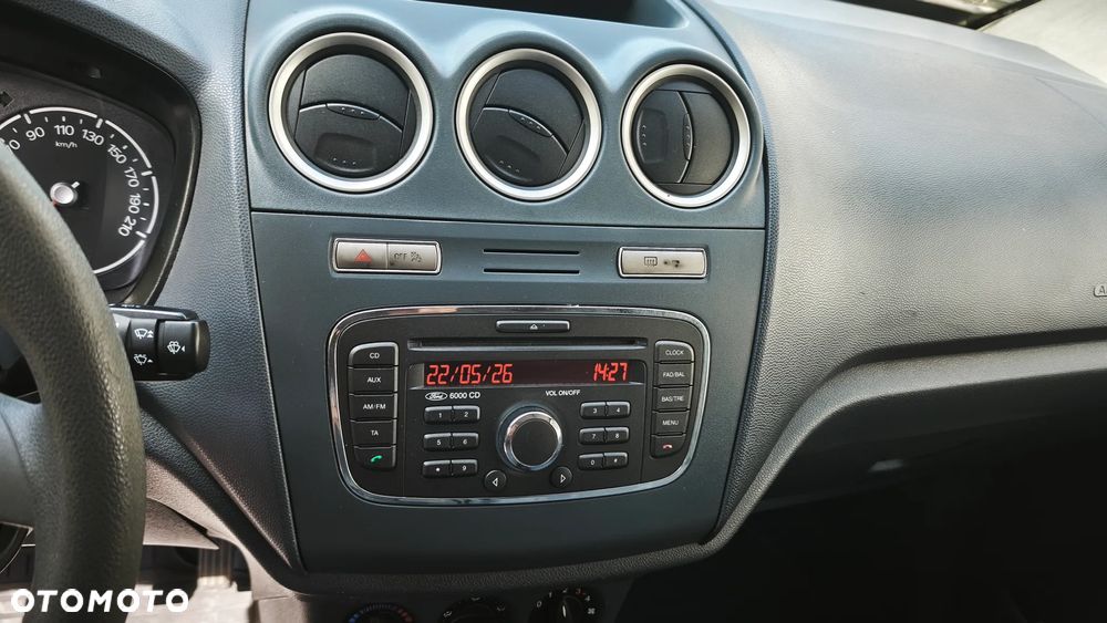 Ford Connect - 17