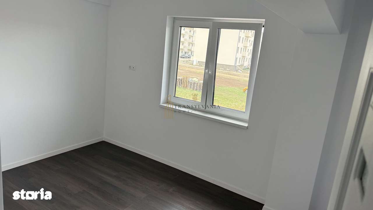 Apartament cu 2 camere, decomandat, etaj1, zona Doamna Stanca — fotografia 3