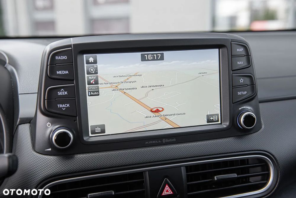 Hyundai Kona - 8