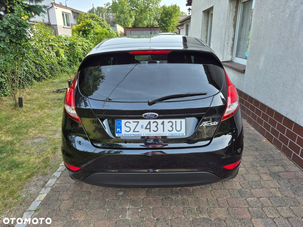 Ford Fiesta 1.25 Celebration - 3
