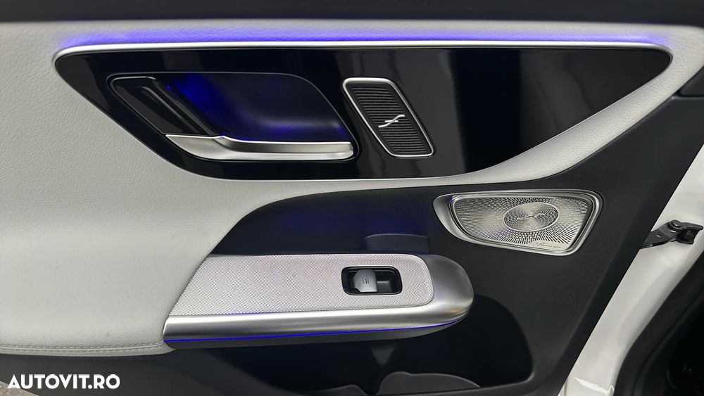 Mercedes-Benz GLC 300 e 4Matic 9G-TRONIC AMG Line Advanced - 19