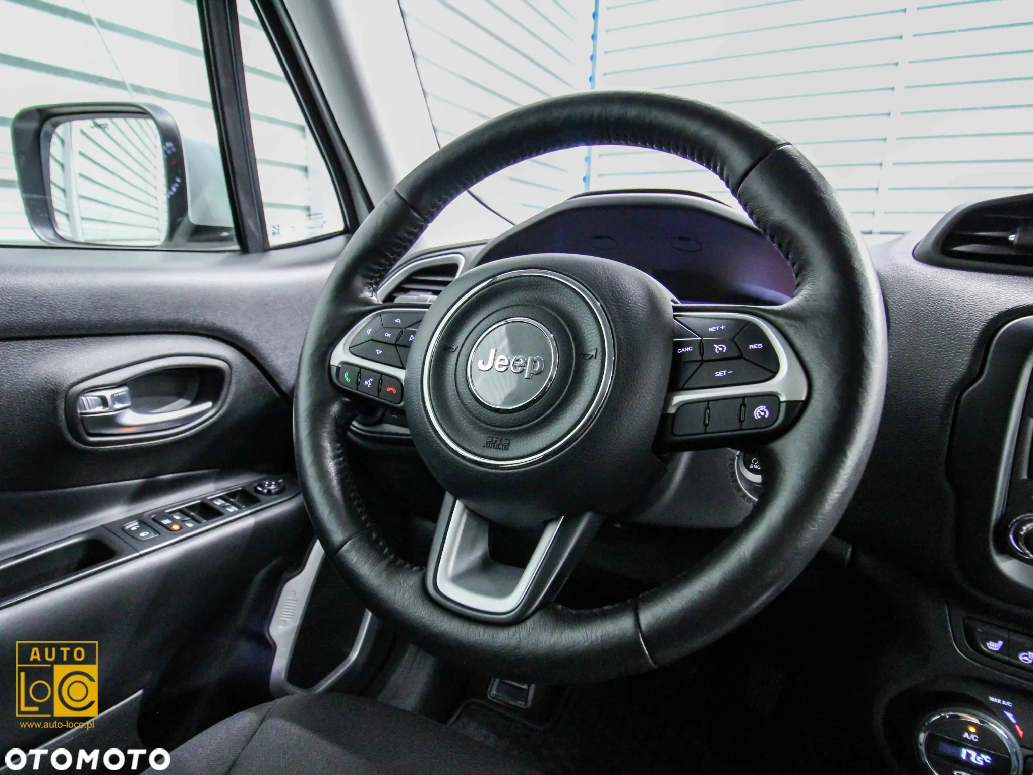 Jeep Renegade 1.6 MultiJet Limited FWD S&S - 26