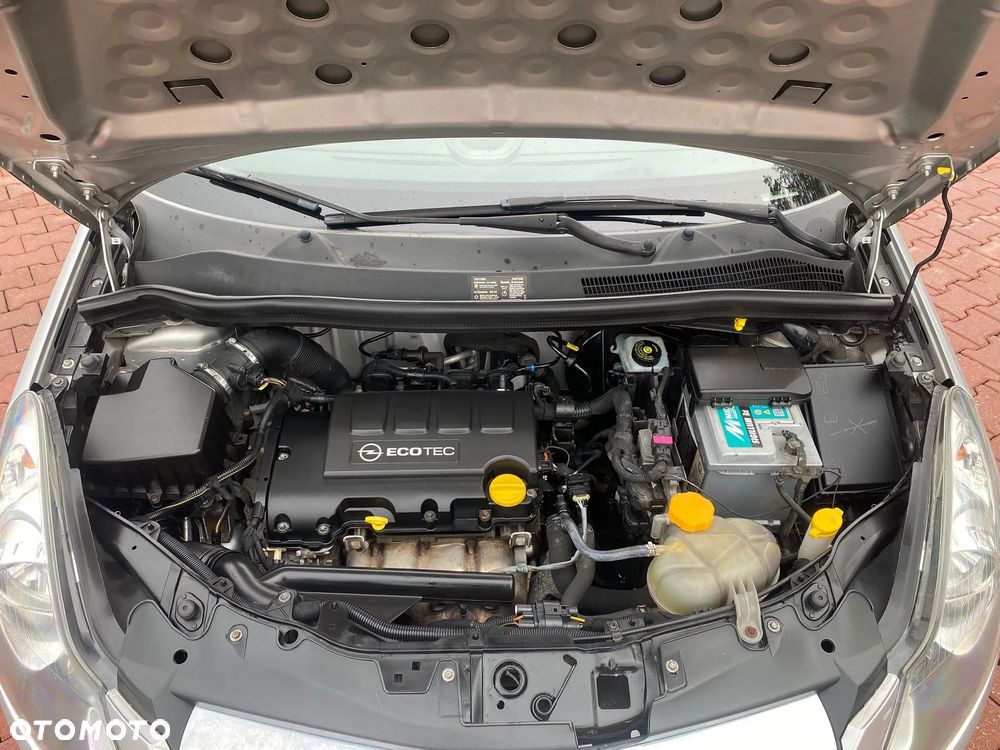 Opel Corsa 1.2 16V Enjoy - 15